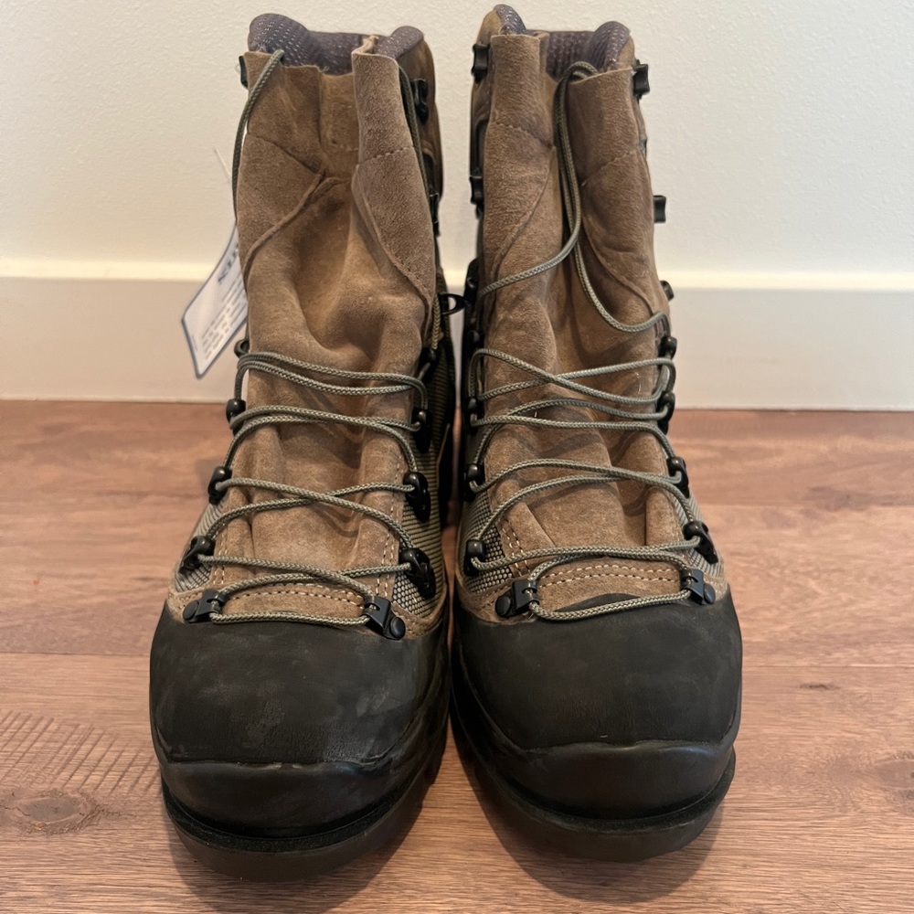 Men’s Bates Boots